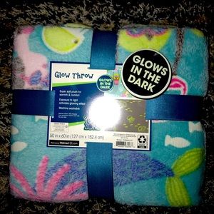 Glow in the dark mermaid blanket